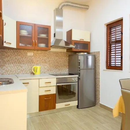 Stone Haven Apartment Kastela